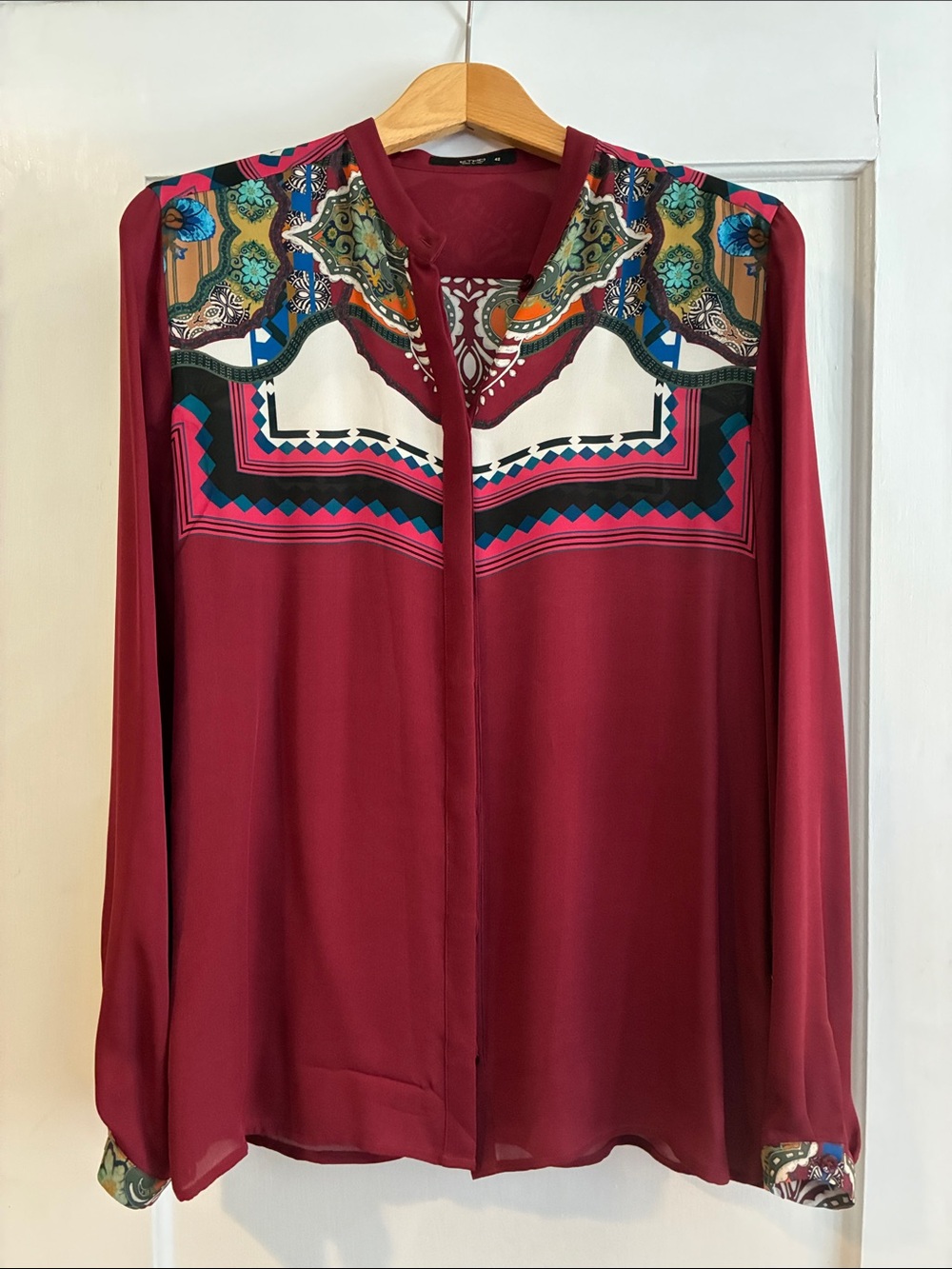 Etro Burgundy Long-Sleeve Blouse size 42 (like a 6)